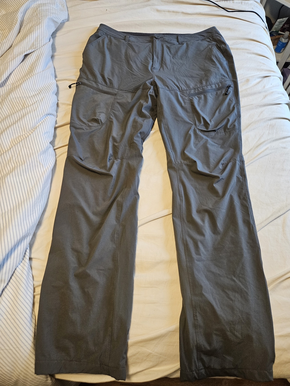Eddie Bauer Green Women's Fleece-Lined Pants with Zip Pockets